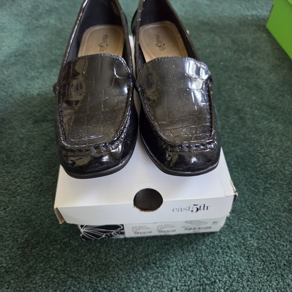 East 5th Black Loafers for Women